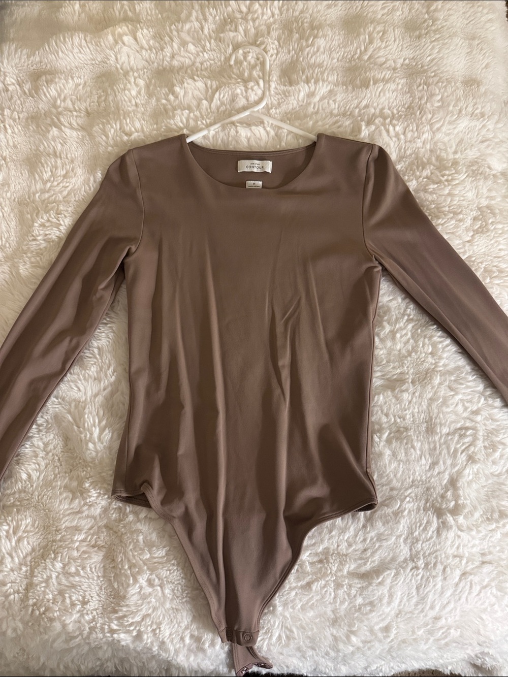 Aritzia contour crew bodysuit